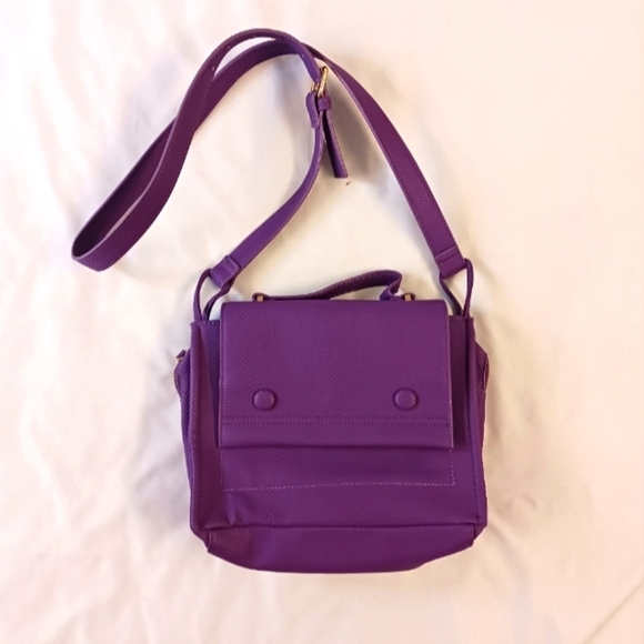 Danielle Nicole Nolan Crossbody Purple Bag - Picture 1 of 11